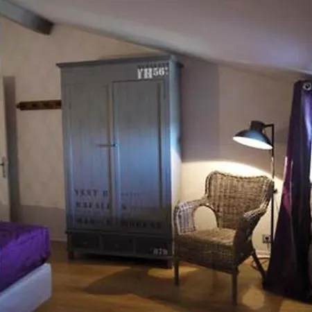 La Maison Des Chazes Apartment Saint-Hostien